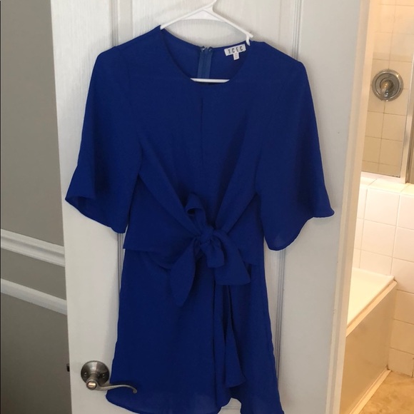 Dress - Picture 1 of 3